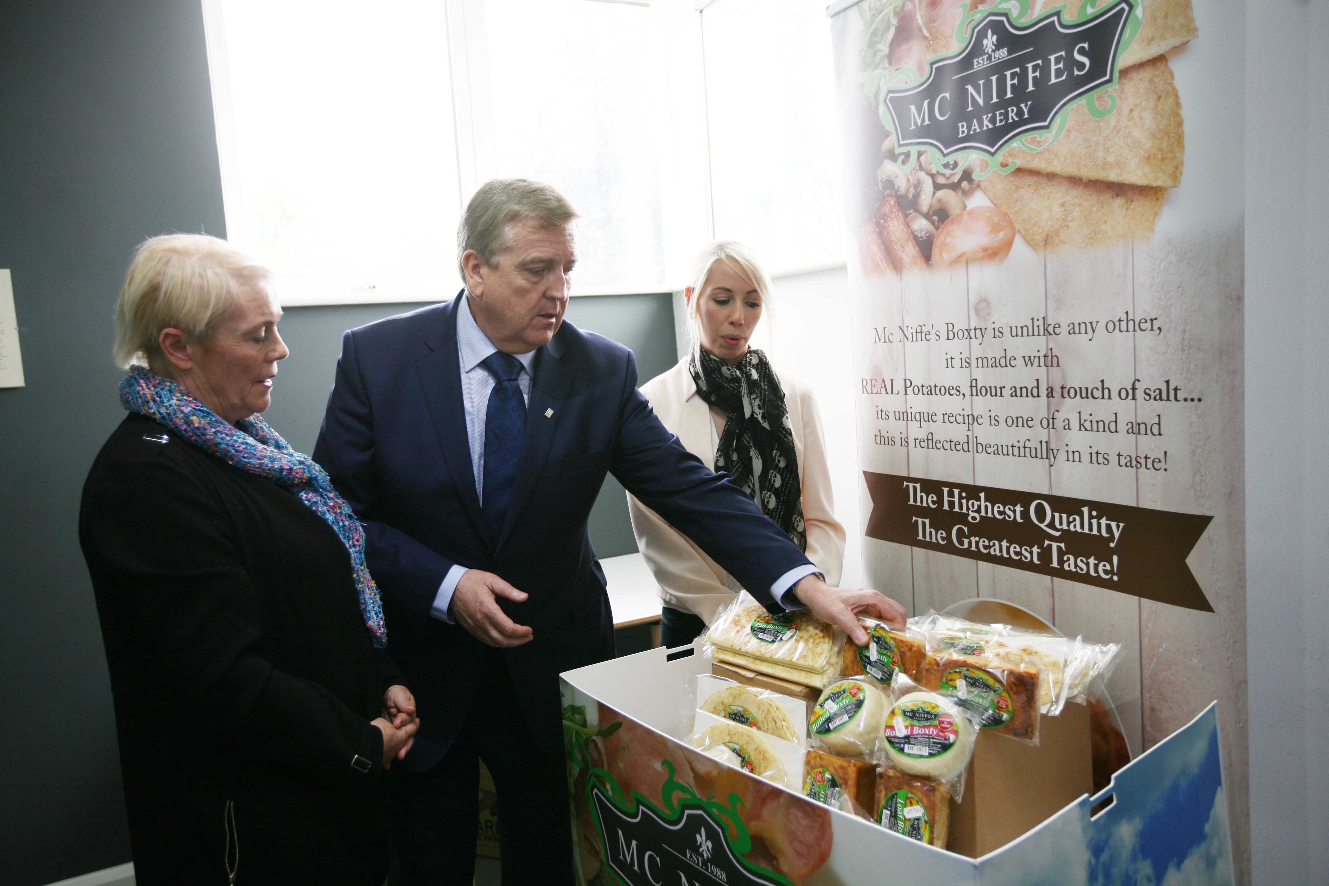 Minister Breen meets Mc Niffes Bakery Minister Breen meets Mc Niffes Bakery